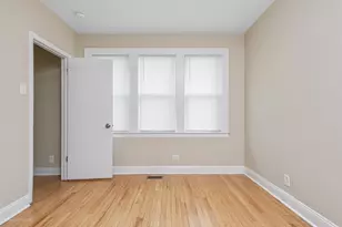 2031 S 5th Ave, Maywood, IL 60153 - Photo 22