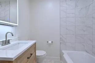 1620 N 73rd Ct, Elmwood Park, IL 60707 - Photo 8