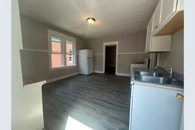 1421 Charles Street, Rockford, IL 61104 - Photo 10