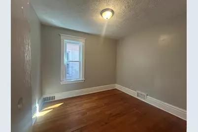1421 Charles Street, Rockford, IL 61104 - Photo 6