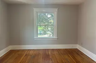 1421 Charles St, Rockford, IL 61104 - Photo 2