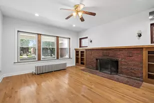 7324 S Calumet Ave, Chicago, IL 60619 - Photo 4