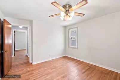 121 S Commonwealth Avenue, Elgin, IL 60123 - Photo 22