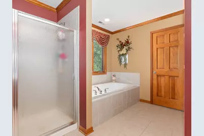707 Evergreen Lane, Sugar Grove, IL 60554 - Photo 18
