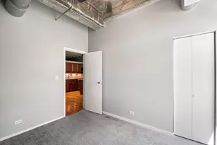 811 S Lytle St, Chicago, IL 60607 - Photo 12