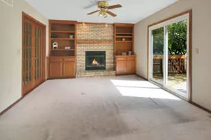 3007 Providence Dr, Bloomington, IL 61704 - Photo 12
