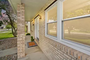 3007 Providence Dr, Bloomington, IL 61704 - Photo 2