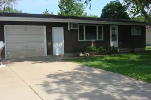 408 22nd Ave W, Naplate, IL 61350 - Photo 2