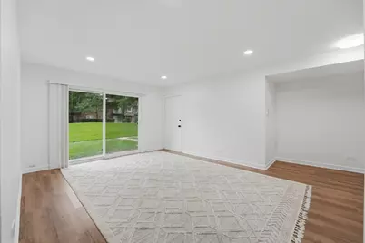 9388 Bay Colony Drive #1S, Des Plaines, IL 60016 - Photo 12