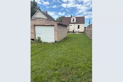 148 S Prairie Avenue, Bradley, IL 60915 - Photo 14