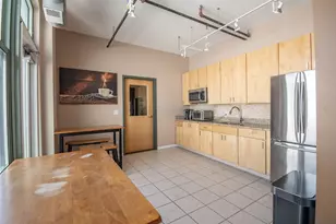 2001 S Calumet Ave, Chicago, IL 60616 - Photo 28