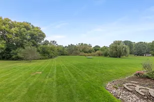 40W920 Bridle Creek Dr, Saint Charles, IL 60175 - Photo 28