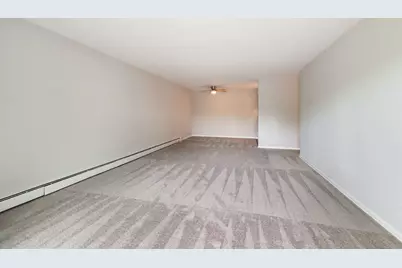 1198 Royal Glen Drive #101-E, Glen Ellyn, IL 60137 - Photo 10