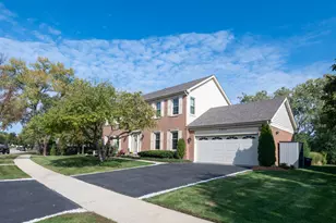 1351 Callen Ln, Des Plaines, IL 60016 - Photo 2