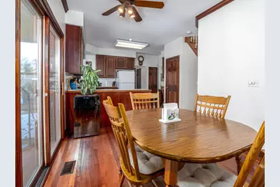1351 Callen Lane, Des Plaines, IL 60016 - Photo 8