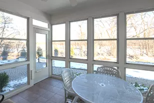1351 Callen Ln, Des Plaines, IL 60016 - Photo 24