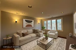 449 W 37th St, Chicago, IL 60609 - Photo 4