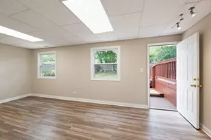 1340 Newcastle Ln, Hoffman Estates, IL 60169 - Photo 28