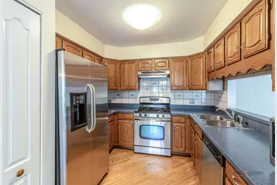 623 Cherbourg Court N, Buffalo Grove, IL 60089 - Photo 8