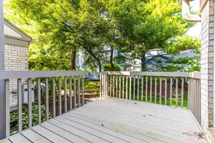 623 Cherbourg Ct N, Buffalo Grove, IL 60089 - Photo 20