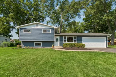 10009 NW Circle Drive, Richmond, IL 60071 - Photo 1
