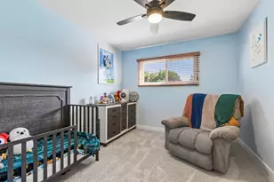 10009 NW Circle Dr, Richmond, IL 60071 - Photo 16