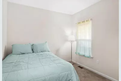 1648 Colchester Lane, Aurora, IL 60505 - Photo 20