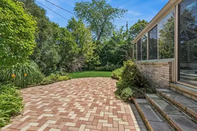 6533 N Christiana Avenue, Lincolnwood, IL 60712 - Photo 20