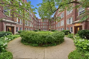 5468 S Woodlawn Ave, Chicago, IL 60615 - Photo 2