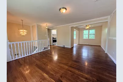 8517 W 87th Place, Hickory Hills, IL 60457 - Photo 18