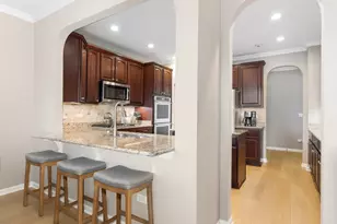 2767 Blakely Ln, Naperville, IL 60540 - Photo 12