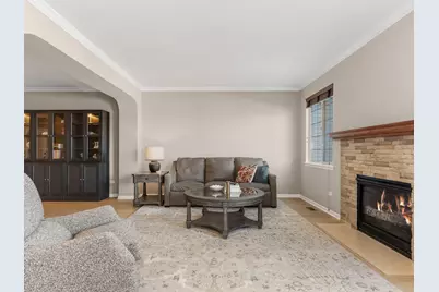 2767 Blakely Lane, Naperville, IL 60540 - Photo 8