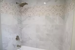 9042 S Emerald Ave, Chicago, IL 60620 - Photo 24