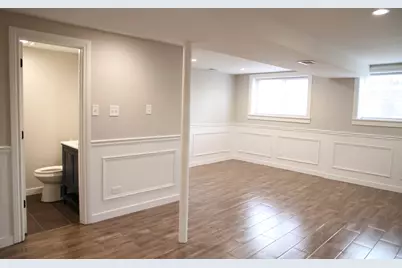 9042 S Emerald Avenue, Chicago, IL 60620 - Photo 32