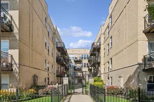 4014 N Albany Ave, Chicago, IL 60618 - Photo 1