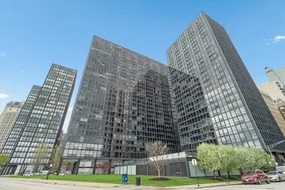 910 N Lake Shore Drive #2820, Chicago, IL 60611 - Photo 2
