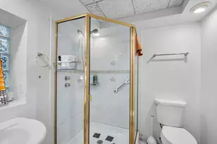 1311 W Columbia Ave, Chicago, IL 60626 - Photo 18