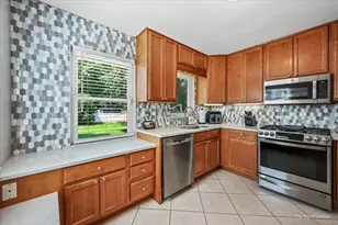 68 S 3rd Ave, Lombard, IL 60148 - Photo 10