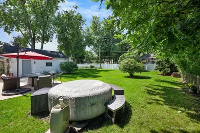 68 S 3rd Avenue, Lombard, IL 60148 - Photo 32