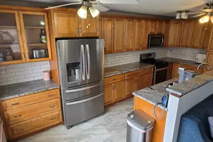 1356 Almaden Ln, Gurnee, IL 60031 - Photo 6