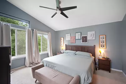 1531 Vineyard Drive, Gurnee, IL 60031 - Photo 12