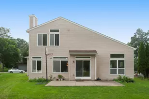 1531 Vineyard Dr, Gurnee, IL 60031 - Photo 4