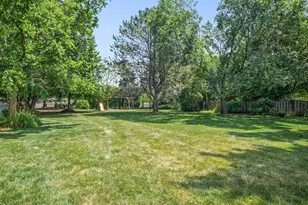 2917 Whispering Oaks Dr, Buffalo Grove, IL 60089 - Photo 26