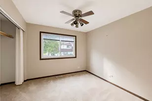 20209 S Graceland Ln, Frankfort, IL 60423 - Photo 6