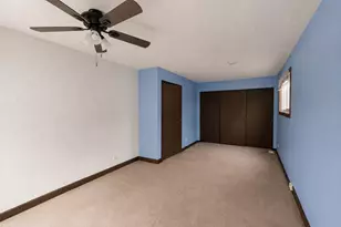 20209 S Graceland Ln, Frankfort, IL 60423 - Photo 8