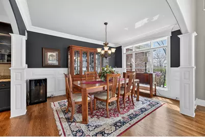 910 Freedom Circle, Sycamore, IL 60178 - Photo 6