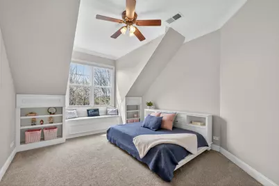 910 Freedom Circle, Sycamore, IL 60178 - Photo 24