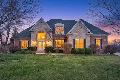 910 Freedom Circle, Sycamore, IL 60178 - Photo 1