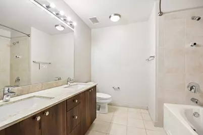 235 W Van Buren Street #1807, Chicago, IL 60607 - Photo 8