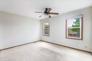 235 Indianwood Ln, West Chicago, IL 60185 - Photo 26